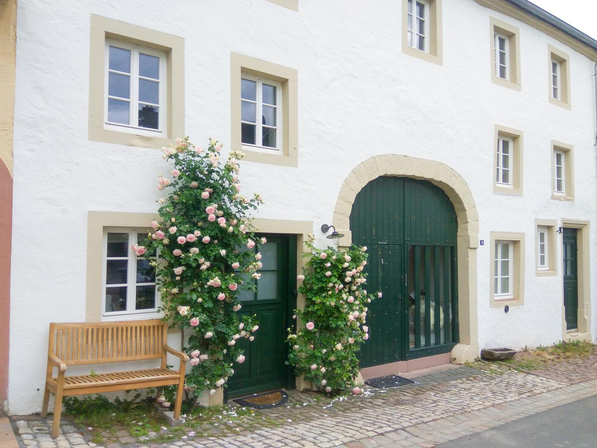Living-In-History: Historischer Charme Und Design Dudeldorf Bagian luar foto